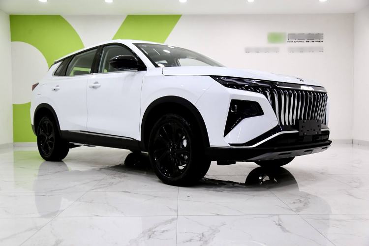 Used Dongfeng Aeolus Huge 2025 Mach Power 1.5T Luxury Version Exterior 1