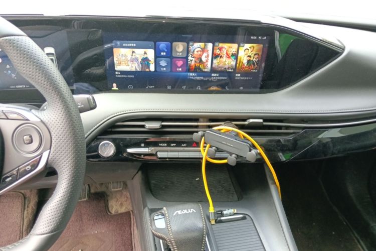 Used Dongfeng Aeolus Huge 2022 Mach Power 1.5T Dare-to-Drive Edition · Enjoyably悦 Audio And AC Panel