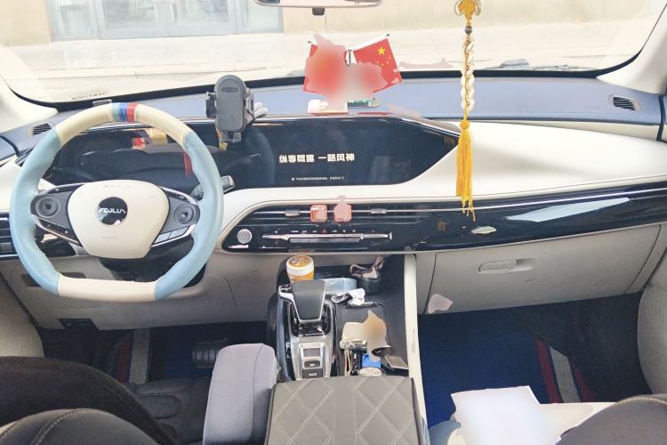 Used Dongfeng Aeolus Huge 2022 Mach Power 1.5T DareDrive Edition · Smart Center Console