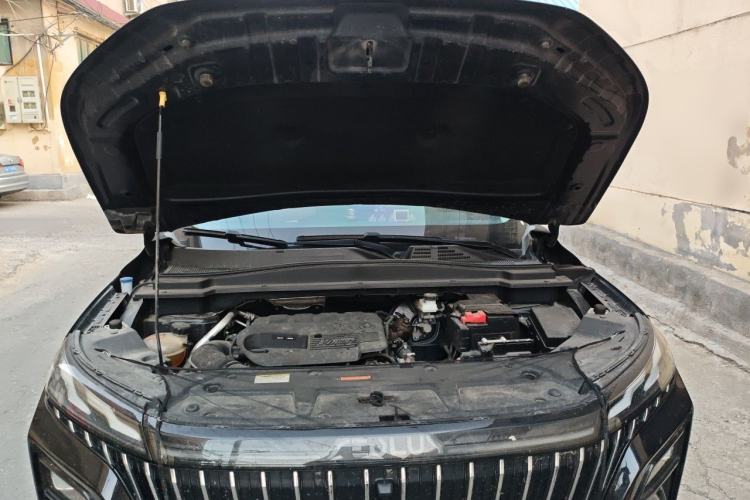 Used Dongfeng Aeolus Huge 2022 Mach Power 1.5T DareDrive Edition · Smart Engine Bay