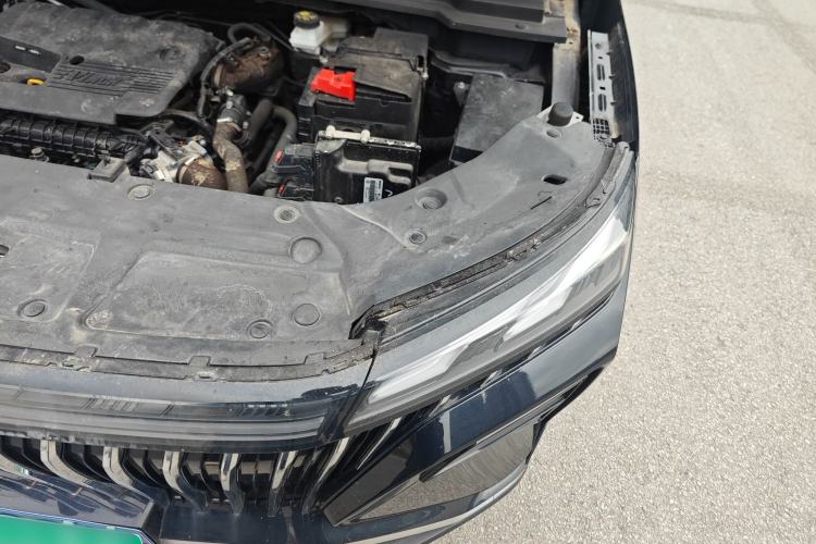 Used Dongfeng Aeolus Huge 2022 Mach Power 1.5T DareDrive Edition · Smart Engine Bay Left