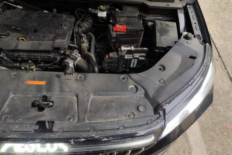 Used Dongfeng Aeolus Huge 2022 Mach Power 1.5T DareDrive Edition · Smart Engine Bay Left