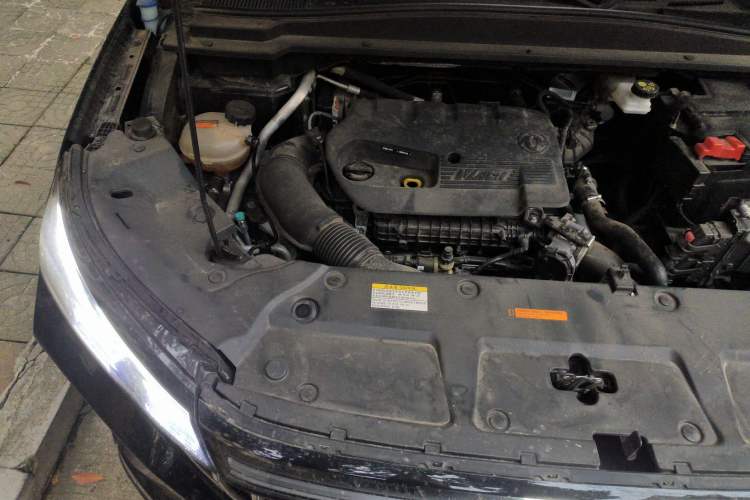 Used Dongfeng Aeolus Huge 2022 Mach Power 1.5T DareDrive Edition · Smart Engine Bay Right