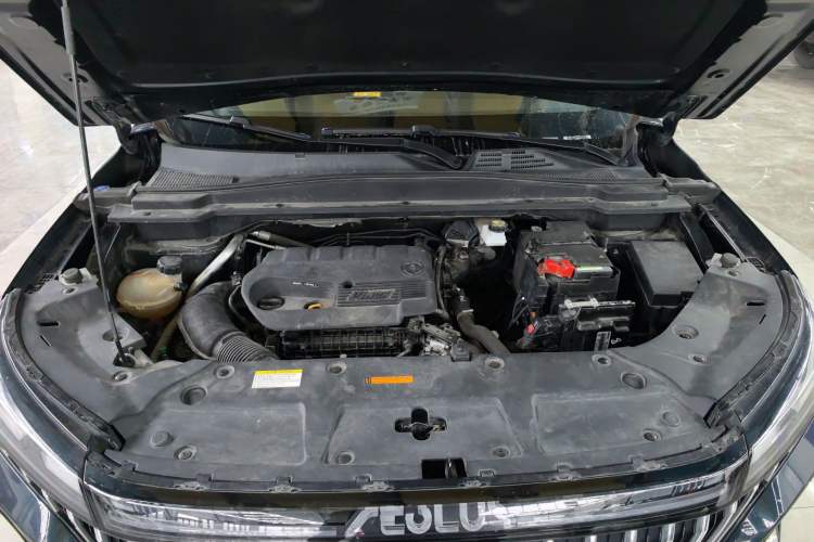 Used Dongfeng Aeolus Huge 2022 Mach Power 1.5T DareDrive Edition · Smart Engine Bay
