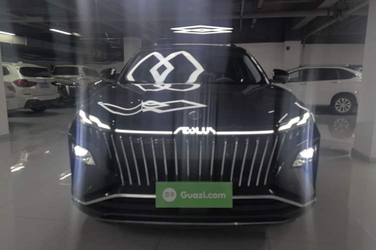 Used Dongfeng Aeolus Huge 2022 Mach Dual-Motor 1.5T MHD Dare-to-Dream Edition Front