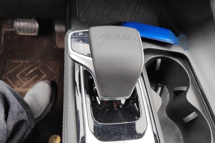 Used Dongfeng Aeolus Huge 2022 Mach Power 1.5T DareDrive Edition · Smart Gear Lever