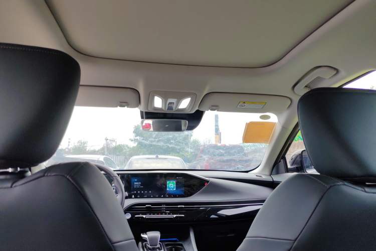 Used Dongfeng Aeolus Huge 2022 Mach Power 1.5T DareDrive Edition · Smart Headliner