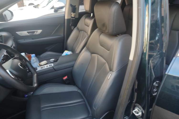 Used Dongfeng Aeolus Huge 2022 Mach Power 1.5T DareDrive Edition · Smart Left Front Seat