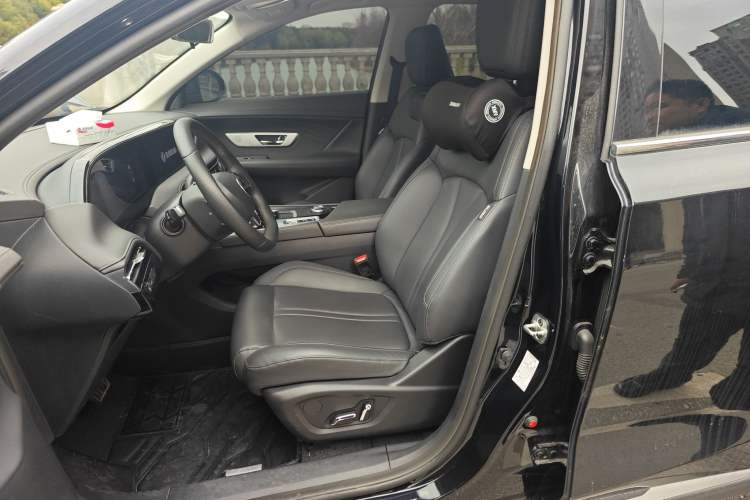 Used Dongfeng Aeolus Huge 2022 Mach Power 1.5T DareDrive Edition · Smart Left Front Seat