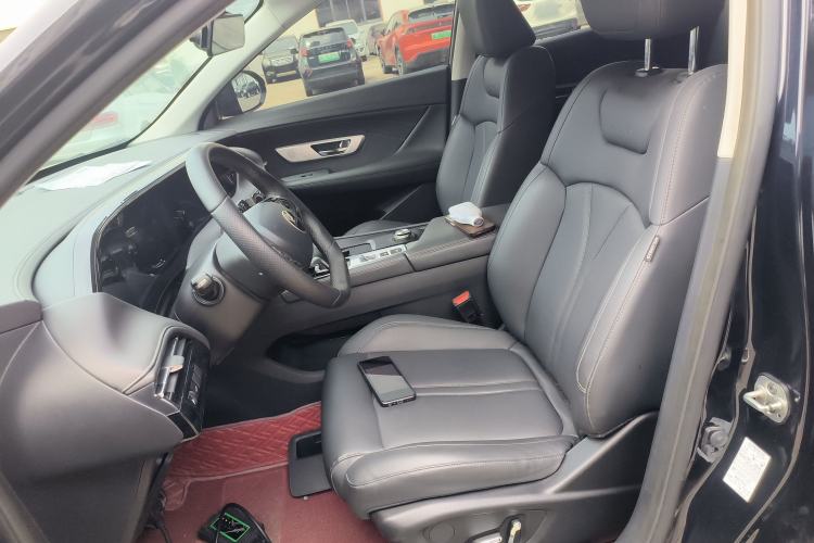 Used Dongfeng Aeolus Huge 2022 Mach Dual-Motor 1.5T MHD Dare-to-Dream Edition Left Front Seat
