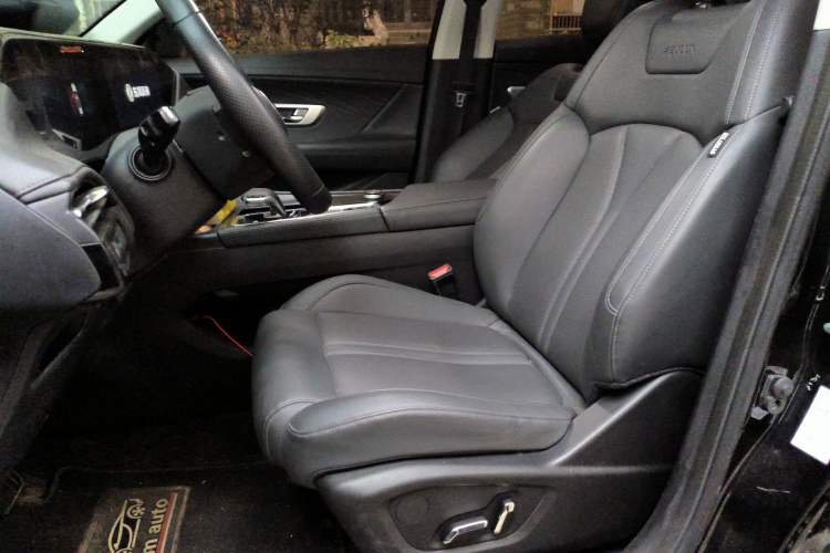 Used Dongfeng Aeolus Huge 2022 Mach Power 1.5T DareDrive Edition · Smart Left Front Seat