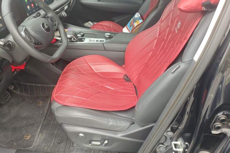 Used Dongfeng Aeolus Huge 2022 Mach Power 1.5T Dare-Enjoy Edition · Smart Left Front Seat