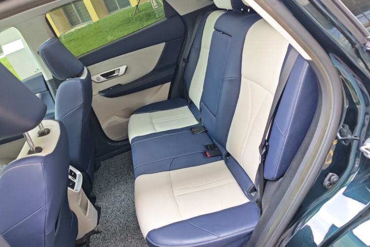 Used Dongfeng Aeolus Huge 2022 Mach Dual-Motor 1.5T MHD Dare-to-Dream Edition Left Rear Seat