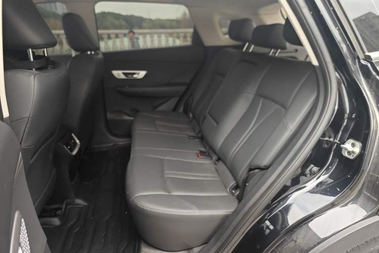 Used Dongfeng Aeolus Huge 2022 Mach Power 1.5T DareDrive Edition · Smart Left Rear Seat