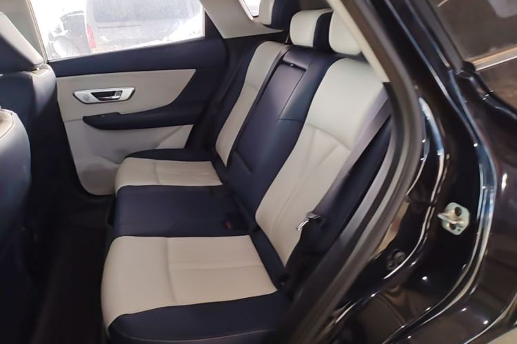 Used Dongfeng Aeolus Huge 2022 Mach Dual-Motor 1.5T MHD Dare-to-Dream Edition Left Rear Seat