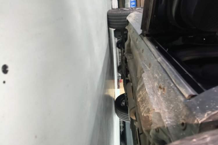 Used Dongfeng Aeolus Huge 2022 Mach Power 1.5T DareDrive Edition · Smart Left Side Sill