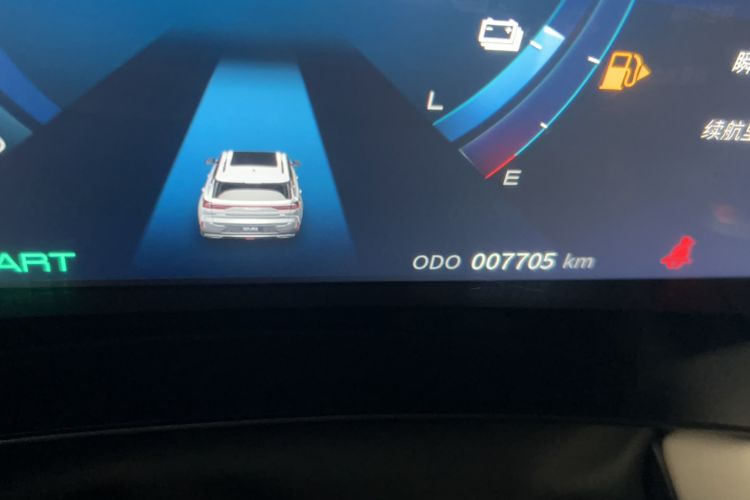 Used Dongfeng Aeolus Huge 2022 Mach Dual-Motor 1.5T MHD Dare-to-Dream Edition Odometer Close Up