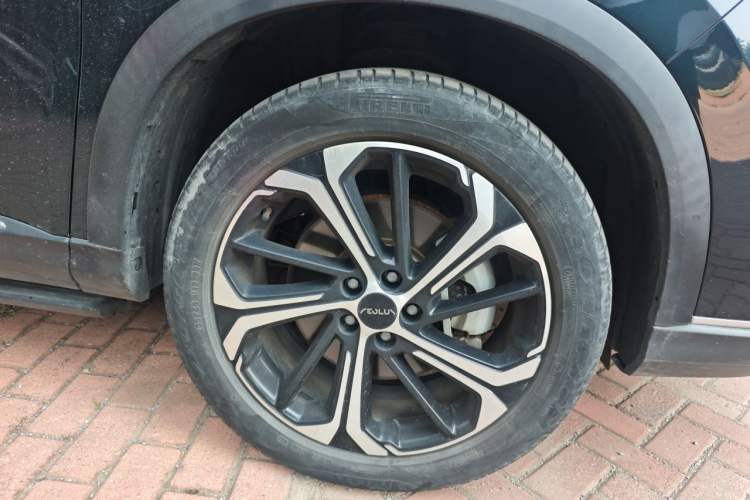 Used Dongfeng Aeolus Huge 2022 Mach Dual-Motor 1.5T MHD Dare-to-Dream Edition Right Front Wheel Hub