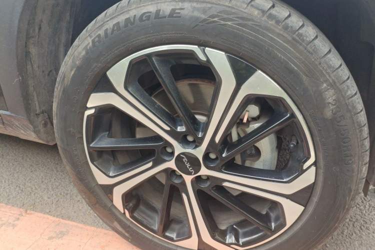 Used Dongfeng Aeolus Huge 2022 Mach Power 1.5T Dare-Enjoy Edition · Smart Right Front Wheel Hub