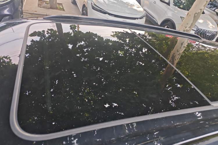 Used Dongfeng Aeolus Huge 2022 Mach Dual-Motor 1.5T MHD Dare-to-Dream Edition Roof