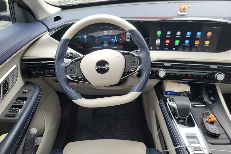 Used Dongfeng Aeolus Huge 2022 Mach Dual-Motor 1.5T MHD Dare-to-Dream Edition Steering Wheel