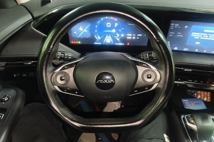 Used Dongfeng Aeolus Huge 2022 Mach Power 1.5T DareDrive Edition · Smart Steering Wheel