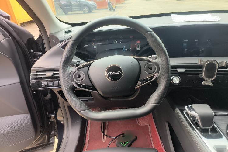 Used Dongfeng Aeolus Huge 2022 Mach Dual-Motor 1.5T MHD Dare-to-Dream Edition Steering Wheel