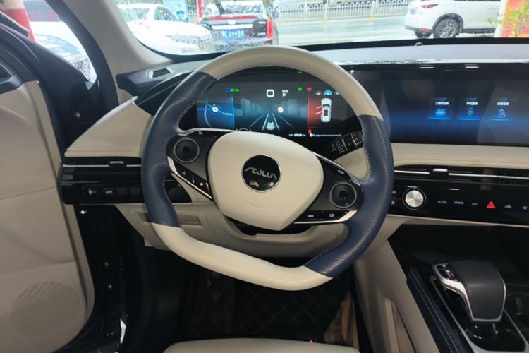 Used Dongfeng Aeolus Huge 2022 Mach Dual-Motor 1.5T MHD Dare-to-Dream Edition Steering Wheel