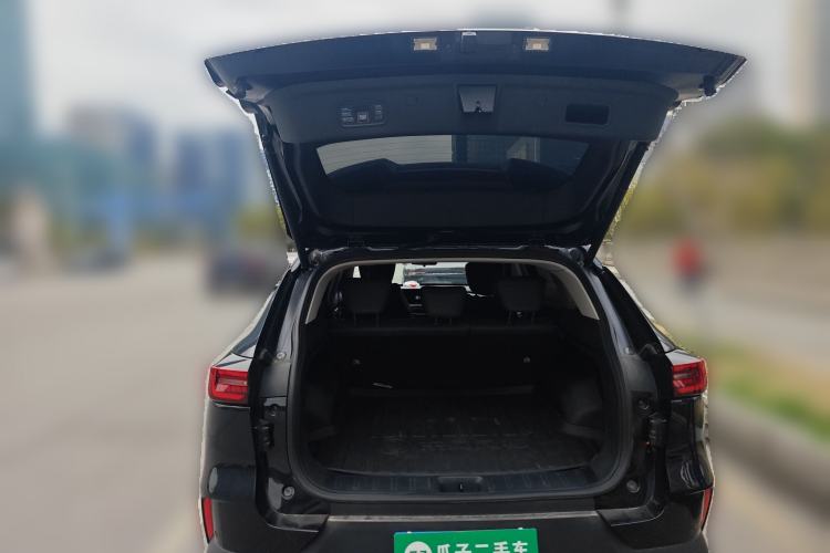 Used Dongfeng Aeolus Huge 2022 Mach Power 1.5T DareDrive Edition · Smart Trunk