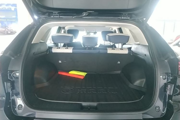 Used Dongfeng Aeolus Huge 2022 Mach Power 1.5T Dare-Enjoy Edition · Smart Trunk