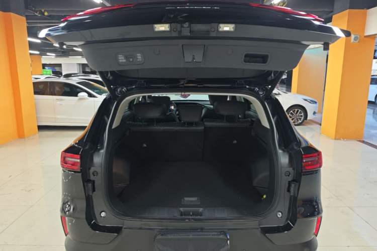 Used Dongfeng Aeolus Huge 2022 Mach Power 1.5T Dare-Enjoy Edition · Smart Trunk