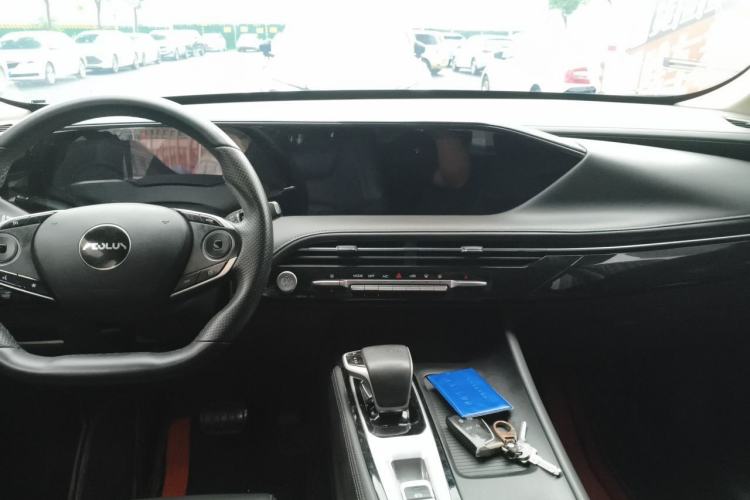Used Dongfeng Aeolus Huge 2022 Mach Power 1.5T Dare-to-Drive Edition · Enjoyably悦 Center Console