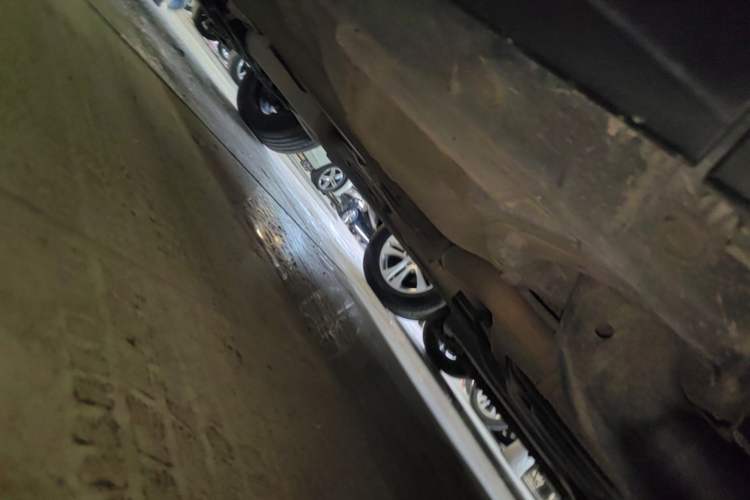 Used Dongfeng Aeolus Huge 2022 Mach Power 1.5T DareDrive Edition · Smart Chassis Rear Left