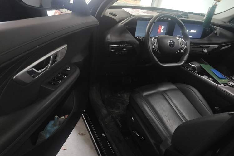 Used Dongfeng Aeolus Huge 2022 Mach Power 1.5T Dare-to-Love Edition Driver Seat