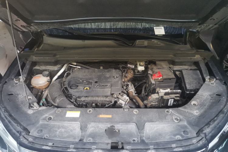 Used Dongfeng Aeolus Huge 2022 Mach Power 1.5T DareDrive Edition · Smart Engine Bay