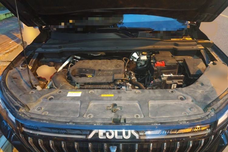 Used Dongfeng Aeolus Huge 2022 Mach Power 1.5T Dare-to-Love Edition Engine Bay
