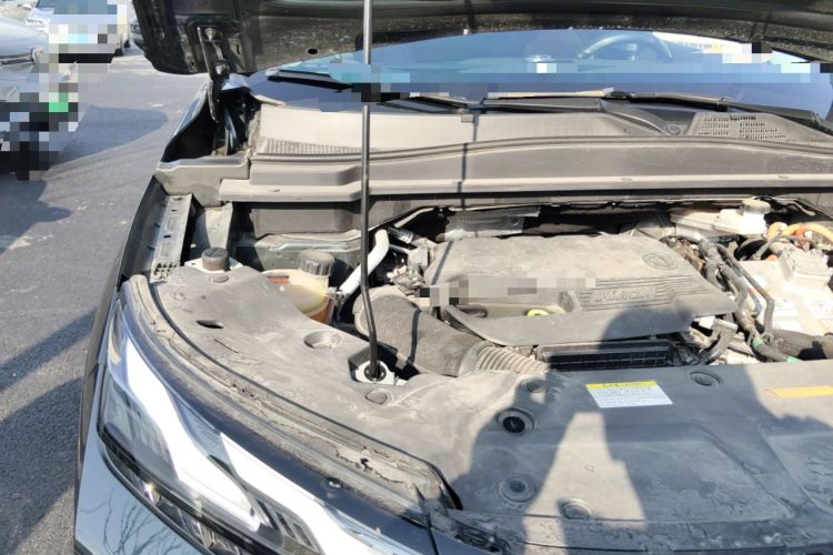 Used Dongfeng Aeolus Huge 2022 Mach Dual-Motor 1.5T MHD Dare-to-Dream Edition Engine Bay Right