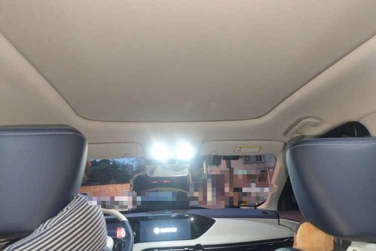 Used Dongfeng Aeolus Huge 2022 Mach Power 1.5T Dare-to-Love Edition Headliner