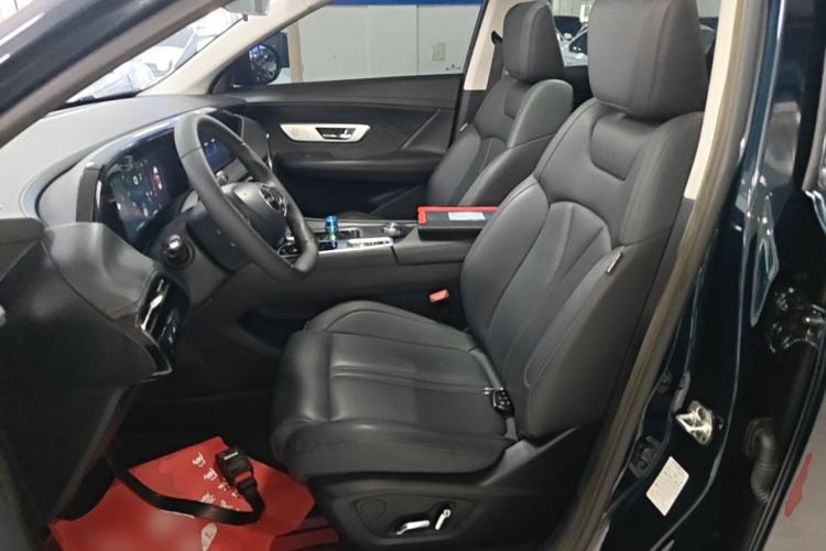 Used Dongfeng Aeolus Huge 2022 Mach Dual-Motor 1.5T MHD Dare-to-Dream Edition Left Front Seat