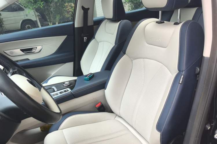 Used Dongfeng Aeolus Huge 2022 Mach Power 1.5T DareDrive Edition · Smart Left Front Seat