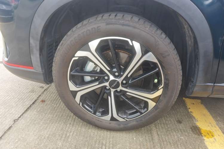 Used Dongfeng Aeolus Huge 2022 Mach Dual-Motor 1.5T MHD Dare-to-Dream Edition Left Front Wheel Hub