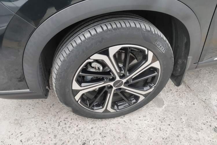 Used Dongfeng Aeolus Huge 2022 Mach Dual-Motor 1.5T MHD Dare-to-Dream Edition Left Front Wheel Hub