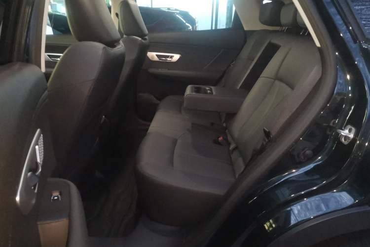 Used Dongfeng Aeolus Huge 2022 Mach Power 1.5T DareDrive Edition · Smart Left Rear Seat