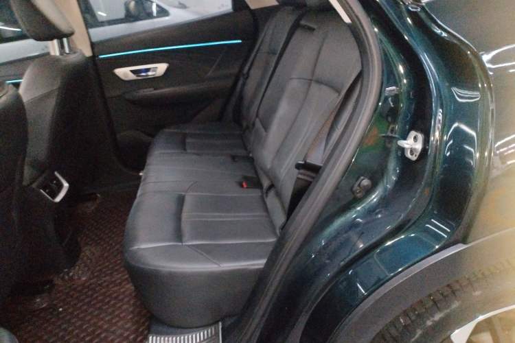 Used Dongfeng Aeolus Huge 2022 Mach Power 1.5T DareDrive Edition · Smart Left Rear Seat