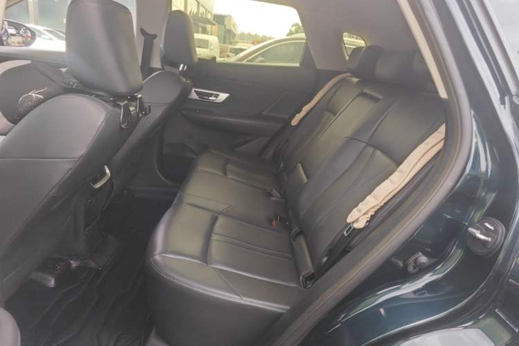 Used Dongfeng Aeolus Huge 2022 Mach Dual-Motor 1.5T MHD Dare-to-Dream Edition Left Rear Seat