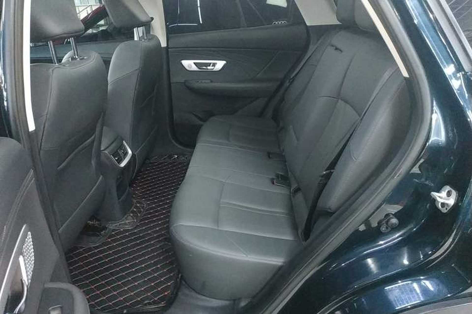 Used Dongfeng Aeolus Huge 2022 Mach Power 1.5T DareDrive Edition · Smart Left Rear Seat