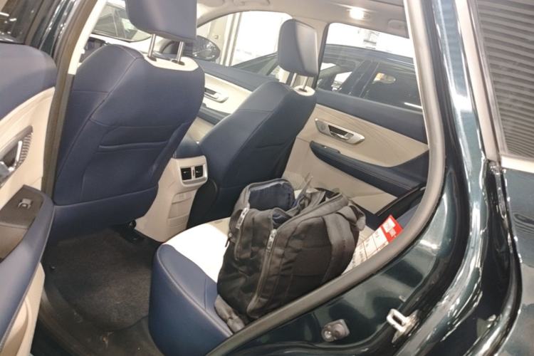 Used Dongfeng Aeolus Huge 2022 Mach Power 1.5T DareDrive Edition · Smart Left Rear Seat