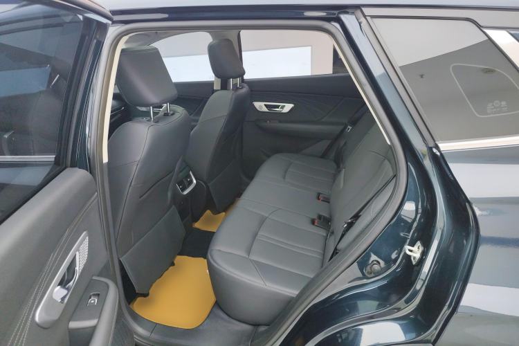 Used Dongfeng Aeolus Huge 2022 Mach Power 1.5T DareDrive Edition · Smart Left Rear Seat