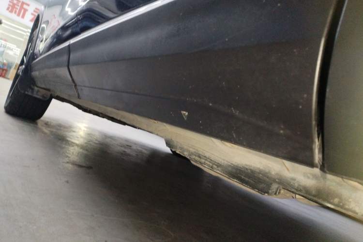 Used Dongfeng Aeolus Huge 2022 Mach Power 1.5T DareDrive Edition · Smart Left Side Sill