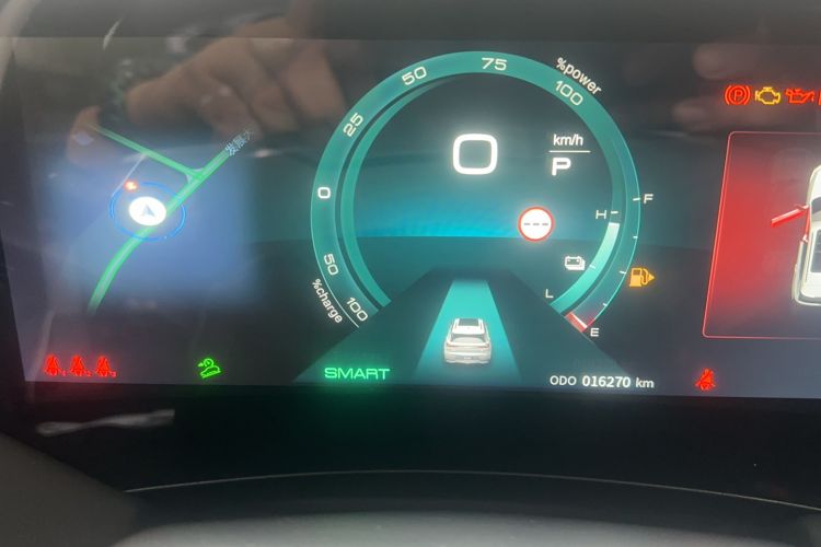 Used Dongfeng Aeolus Huge 2022 Mach Dual-Motor 1.5T MHD Dare-to-Dream Edition Odometer Close Up